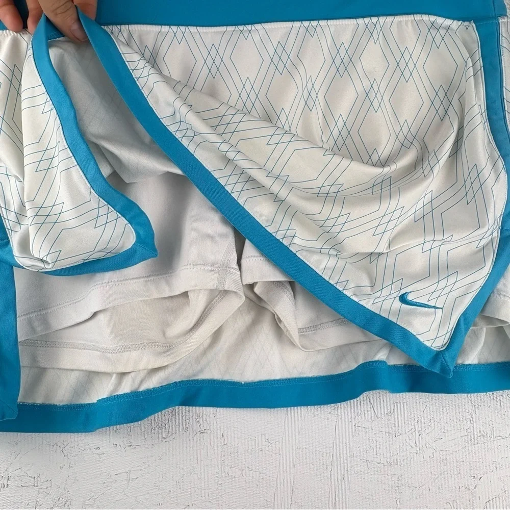 Nike Dri-Fit White and Blue Geometric Tennis Golf Skirt Stretchy Sz Large